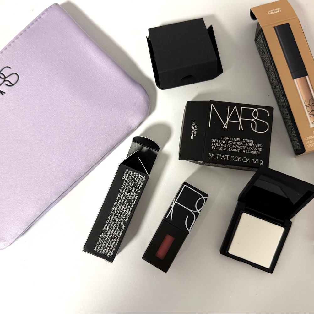 NARS Beauty Collection with Lavender Pouch